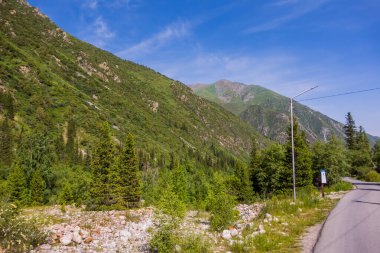 Ala Archa Ulusal Parkı, Kırgızistan 'daki göz kamaştırıcı ve güzel manzaralar