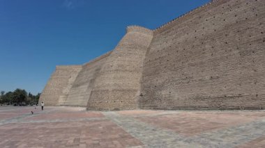 Buhara, Özbekistan - 5 Haziran 2025 - Buhara Kalesi 'nin ünlü Sandığı