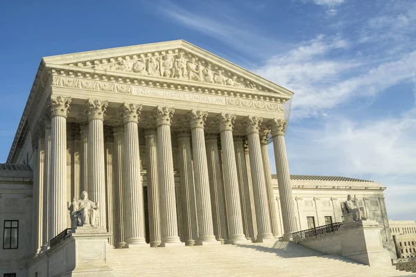 美国华盛顿特区美国最高法院大楼 免版税图库图片
