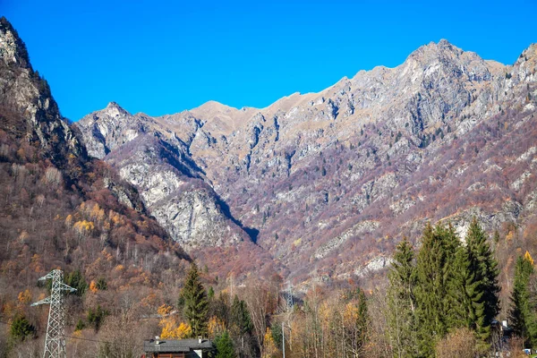 Vista Las Montañas Picos Del Valle Sesia Piamonte Norte Italia — Foto de Stock