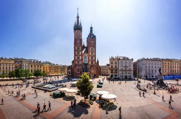 Krakow Eski Kenti, Polonya 'nın Krakow eyaletinin tarihi merkez bölgesidir. Günümüzde Polonya 'nın en ünlü bölgelerinden biridir.