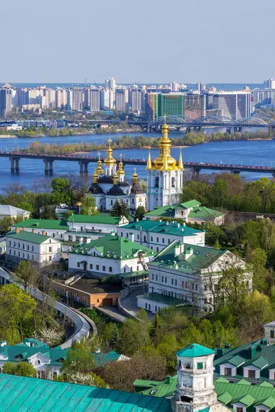 Veduta Della Città Kiev Dal Campanile Del Kyiv Pechersk Lavra Immagine Stock