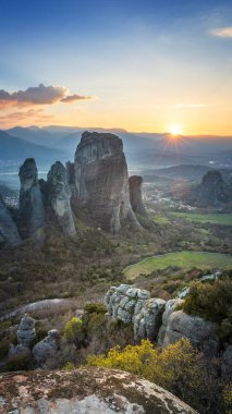 St. Rousanou Manastırı, Yunanistan 'ın orta kesimindeki Thessaly kentindeki Meteora manastırı bünyesinde yer alan bir Doğu Ortodoks manastırıdır.