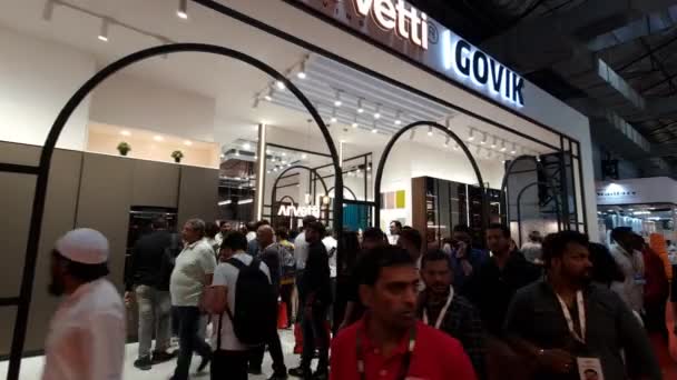 Mumbai India November 2022 Visitors Moving One Stall Another Acetec — Stock Video