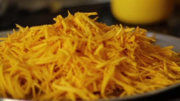 Shredded Pumpkin Glass Bowl Shot Slice Pumpkin — Stock Video
