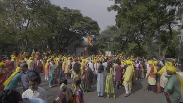 Mumbai Indien Mars 2023 Procession Människor Som Firar Gudi Padwa — Stockvideo