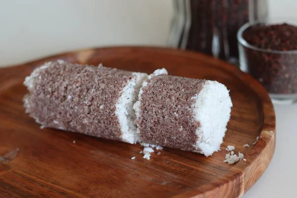 Poongar Rice Puttu Ciasto Ryżowe Parze Mąką Ryżową Warstwami Świeżo — Zdjęcie stockowe
