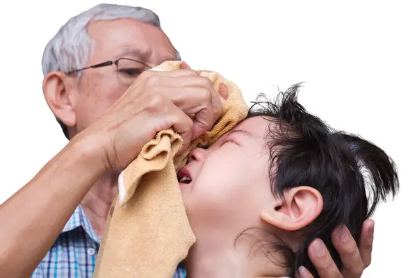 Homem Idoso Limpando Lágrimas Rosto Criança Homem Sênior Limpa Suavemente Fotos De Bancos De Imagens