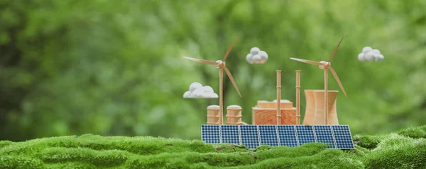 Innováció Energia Környezetért Napelemek Használata Tiszta Energiáért Természetes Zöld Háttér — Stock Fotó