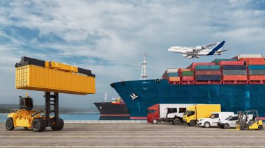 Uluslararası kargo dağıtımının 3D görüntüsü konteynır gemisi uçak ve nakliye araçlarını gösteriyor. Küresel tedarik zincirini ve ihracat lojistiğini temsil ediyor.