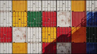 Denizde dolaşan bir konteynır kargo gemisinin 3 boyutlu animasyonu, küresel deniz taşımacılığı, nakliye ve uluslararası ticaret lojistiğini temsil ediyor..