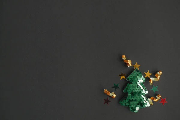 Χριστουγεννιάτικο Δέντρο Σύγχρονη Ελάχιστη Επίπεδη Lay Έννοια Χειμερινές Διακοπές Κομψό — Φωτογραφία Αρχείου