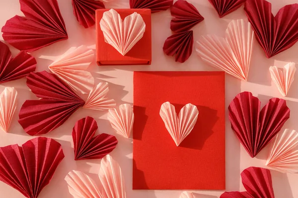 Happy Valentine Day Stylish Red Envelope Pink Hearts Gift Flat — Stock Fotó