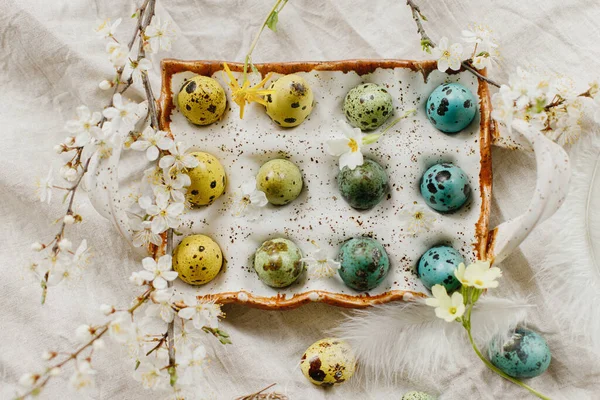 Rustic Easter Flat Lay Stylish Easter Eggs Blooming Spring Flowers — Photo