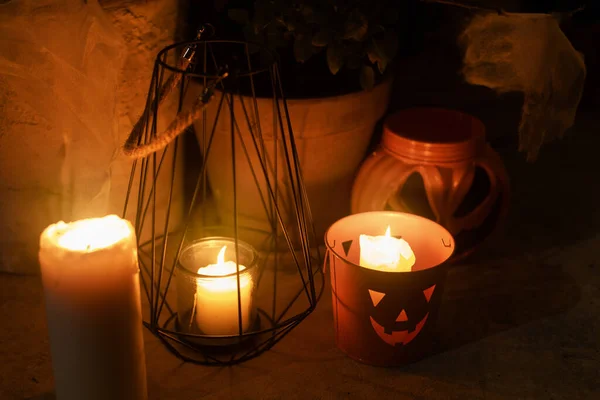 Alpendre Halloween Decoração Entrada Spooky Jack Lanterna Aranhas Abóbora Velas — Fotografia de Stock