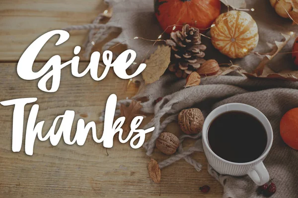 Boldog Hálaadást Adjon Hálát Szöveges Meleg Csésze Teát Sütőtök Őszi — Stock Fotó