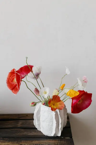 Fleurs Dans Vase Moderne Rustique Nature Morte Beaux Coquelicots Rouges — Photo