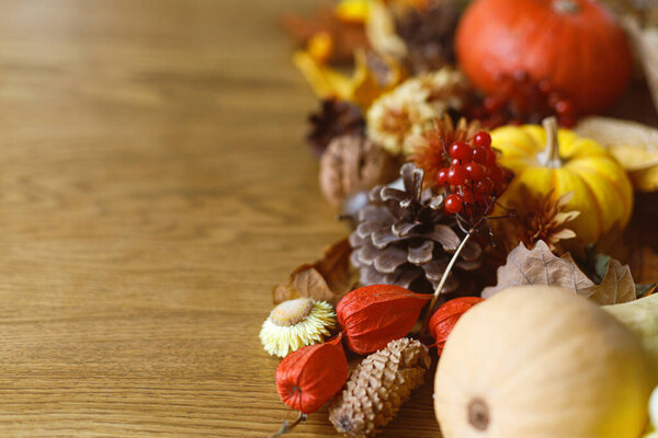 Thanksgiving Background Pumpkins Fall Leaves Flowers Berries Pine Cones Wooden Stock Picture