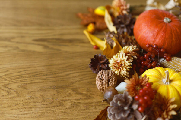 Thanksgiving Background Pumpkins Fall Leaves Flowers Berries Pine Cones Wooden Stock Image