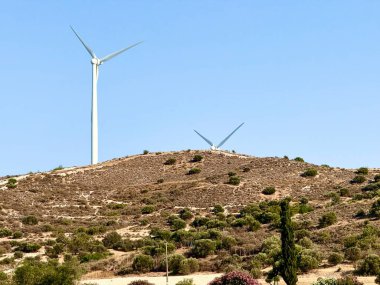 Rüzgar jeneratörü, yenilenebilir enerji..