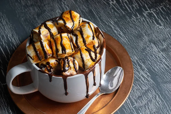 Hot Chocolate Cocoa Drink Coffee Large Mug Topped Toasted Marshmallows — Stock Photo, Image