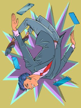 Multimedya teknolojileri. Mobil uygulama özellikleri. Telefon fonksiyonlarının genişletilmesi. Anime tarzı telefonların arasında gezinen bir adam. Pop Art Retro Vector İllüstrasyon Kitsch Vintage 50 'ler 60' lar Biçimi