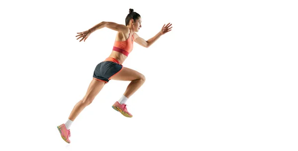 运动员在运动 穿着运动服跑步的年轻健身女运动员形象 训练时被白色背景隔离 动态的动作 跑技术 广告的复制空间 — 图库照片