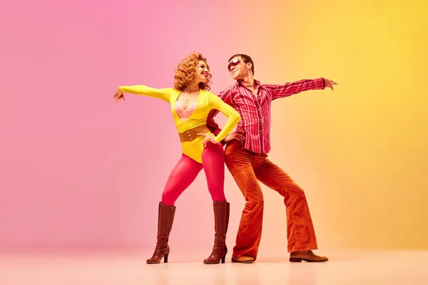 Danse Disco Élégant Couple Excité Expressif Danseurs Professionnels Dans Des — Photo