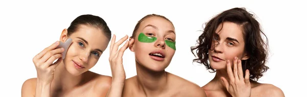 콜라주 단정하고 얼굴을 아름다운 여성들 화장품 마스크 마사지 도구로 피부를 — 스톡 사진