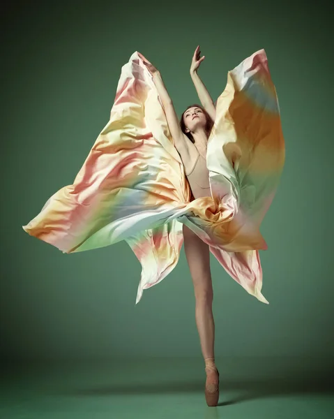 Estetica Del Movimento Ritratto Giovane Ballerina Ballerina Che Indossa Abito — Foto Stock