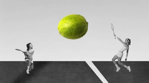 Kortárs Művészeti Kollázs Két Gyönyörű Lány Teniszezik Használja Lime Helyett — Stock Fotó
