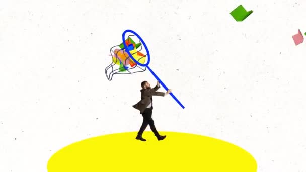 ストップモーション 描かれた蝶のネットで歩く男と2Dアニメーションのコラージュ 自己開発 個人の成長 目標達成の概念と学校に戻る — ストック動画