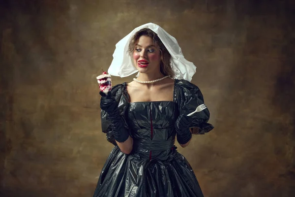 Queen Portrait Elegance Woman Dressed Poliethylene White Cap Black Dress — Stock Photo, Image