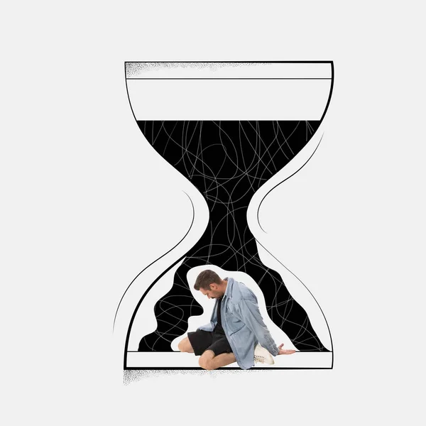 Collage Arte Contemporáneo Empresario Estresado Sentado Dentro Reloj Enorme Reloj — Foto de Stock