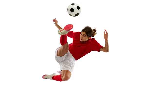Imagen Dinámica Una Joven Deportista Movimiento Jugador Fútbol Pateando Pelota — Foto de Stock
