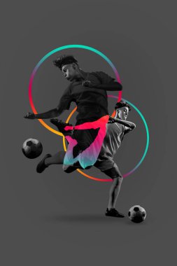 Poster. Çağdaş sanat kolajı. Modern yaratıcı sanat eserleri. Tek renkli filtrede topa vuran kendinden emin genç adam. Profesyonel spor anlayışı, eğlence, aktif ve sağlıklı yaşam tarzı, rekabet.