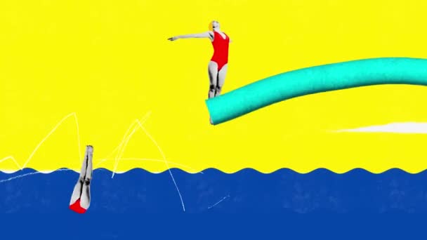 Joven Nadadora Profesional Saltando Mar Sobre Fondo Amarillo Relajación Alto — Vídeos de Stock