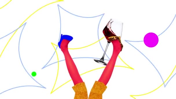 動かないで アニメーション レトロな服と明るいハイヒールを着た女性の脚は 赤ワインのグラスを保持しています アート ディスコ パーティー レトロファッション ハッピー 楽しいコンセプト — ストック動画