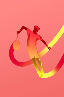 Poster. Çağdaş sanat kolajı. Genç tenisçinin silueti hareketli arka plan hareketlerini sembolize eden çizgilerle topa servis yapıyor. Spor anlayışı, rekabet, turnuva.