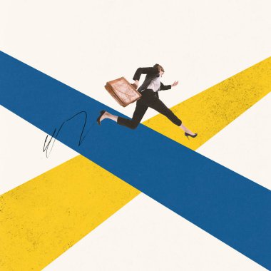 Çağdaş sanat kolajı. Genç bir kadın hızlı koşuyor ve beyaz arka plana engel olarak renkli çizgilerin üzerinden atlıyor. İş anlayışı, kariyer, işverenler, takım. İlan için alanı kopyala