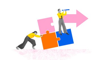 Çağdaş sanat kolajı. Kadın yapboz parçasını iterken, bir diğeri teleskopla ileriye bakıyor ve akıl hocalığını vizyon ve takım çalışması kombinasyonu olarak simgeliyor. Kanepe kavramı, kişisel gelişim.
