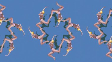 Hareketi durdur. Animasyon. Mor takımlı yüzücüler ve dairesel simetride sıralanmış sarı şapkalar gerçeküstü hareket illüzyonunu çağrıştırıyor. Yaz, tatil, tatil, spor, moda ve tarz kavramı.