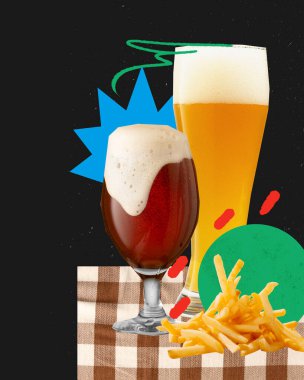 Kavramsal sanat tasarımı. İki bira bardağı ve yeşil ve mavi aksanlı kahverengi masa örtüsüne patates kızartması. Kağıt kesiği. Geleneksel festival konsepti, gece gezmesi, lezzetli mola, içki karışımı.