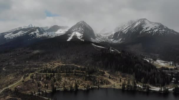 Κηφήνας Άποψη Του Χιονιού Στα Βουνά Της Σλοβακίας Υψηλής Ποιότητας — Αρχείο Βίντεο