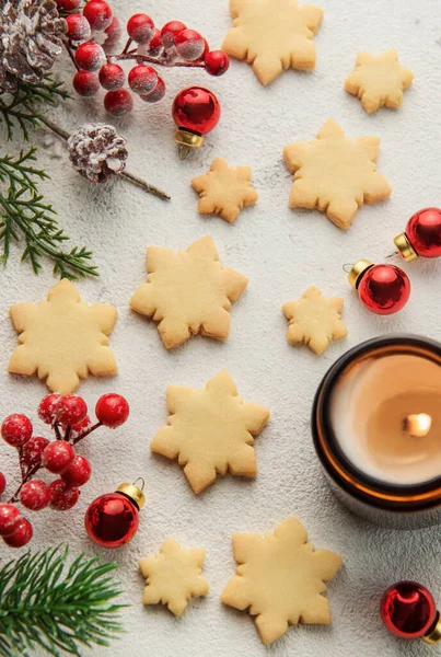 stock image Tasty homemade Christmas cookies. Baked traditional gingerbread cookies and decorations. 