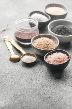 Assorted speciality salt, himalayan pink salt, italian black truffle salt, india black  kala namak salt,  hawaiian  black lava sea salt, hickory  smoked  sea sal