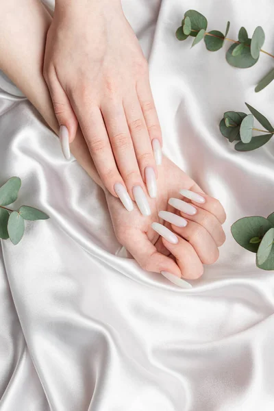 Beauty Treatment Nice Manicured Woman Fingernails Feminine Nail Art Nice — Stock Photo, Image