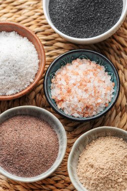 Assorted speciality salt, himalayan pink salt, italian black truffle salt, india black  kala namak salt,  hawaiian  black lava sea salt, hickory  smoked  sea sal