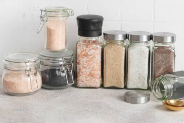 Assorted speciality salt, himalayan pink salt, italian black truffle salt, india black  kala namak salt,  hawaiian  black lava sea salt, hickory  smoked  sea sal
