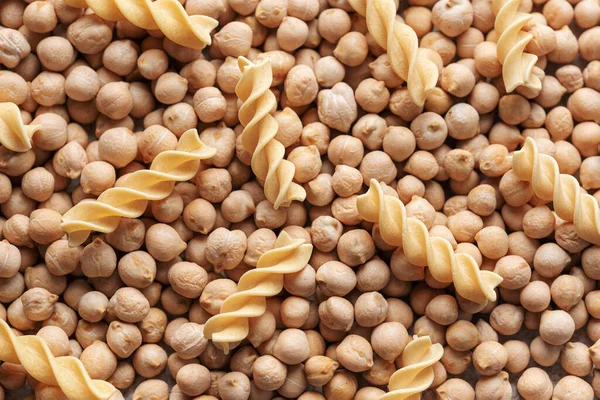 ひよこ豆の豆のフリッリパスタ 生パスタとひよこ豆の豆 グルテンフリーパスタ 食品の背景 — ストック写真